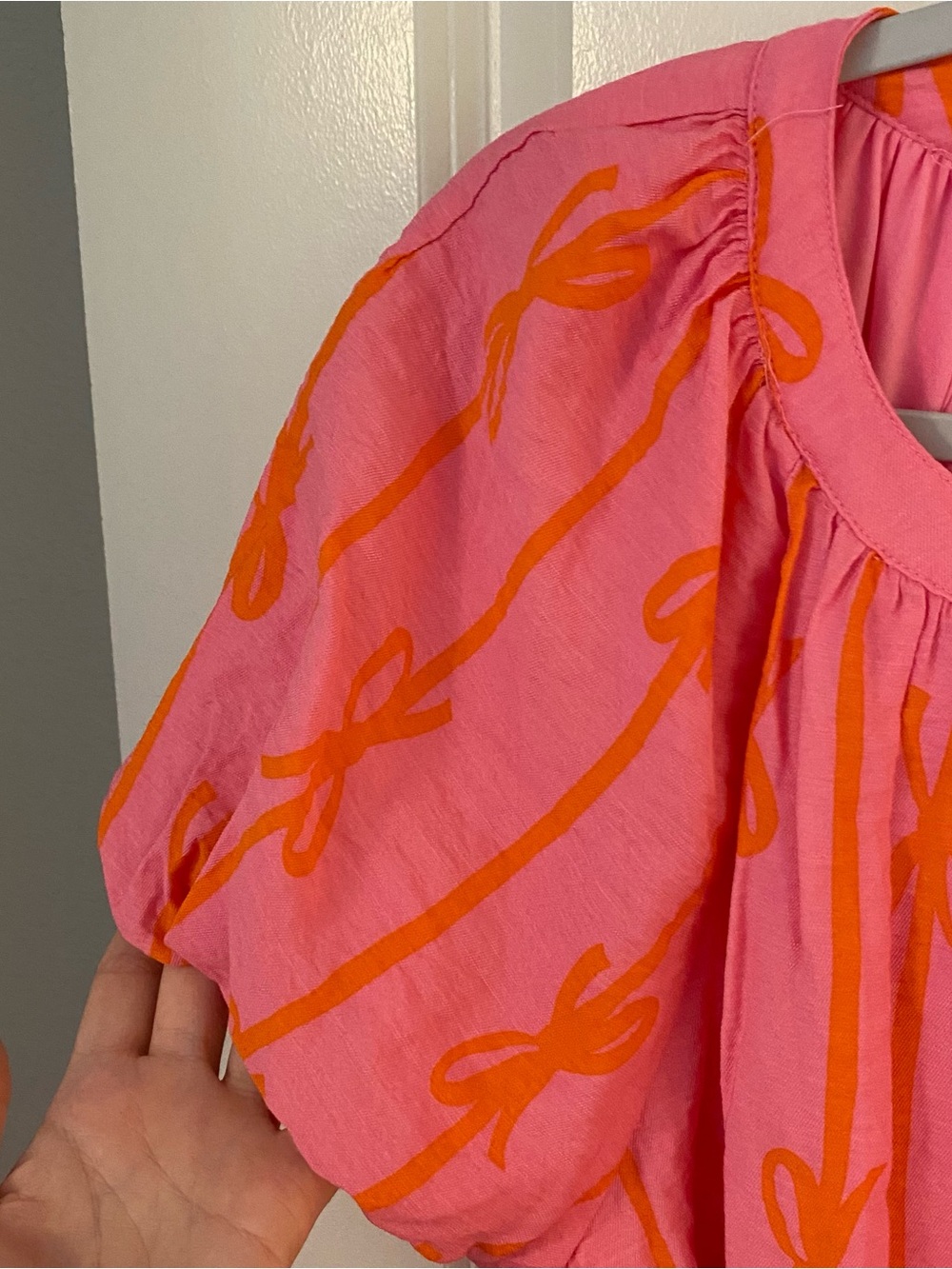 Umgee Pink Dress with Orange Bow-Print Puff Sleeves and Matching Belt - Picture 5 of 6